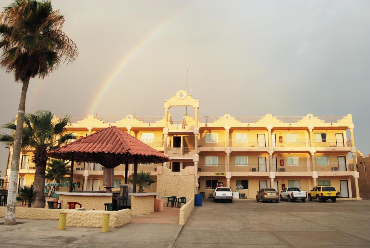 Hotel Plaza Penasco Пуэрто-Пеньяско Экстерьер фото